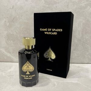 Wildcard Black and Gold Parfum